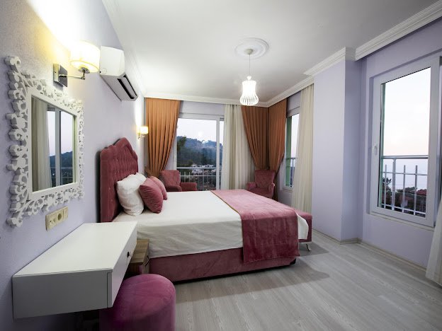 GÜVEN HOMES'TAN FETHİYE FARALYADA SATILIK EŞYALI 5+2 LÜKS VİLLA