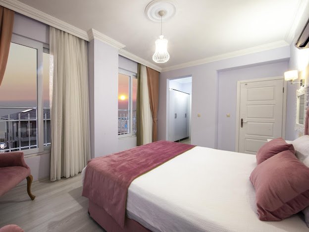 GÜVEN HOMES'TAN FETHİYE FARALYADA SATILIK EŞYALI 5+2 LÜKS VİLLA