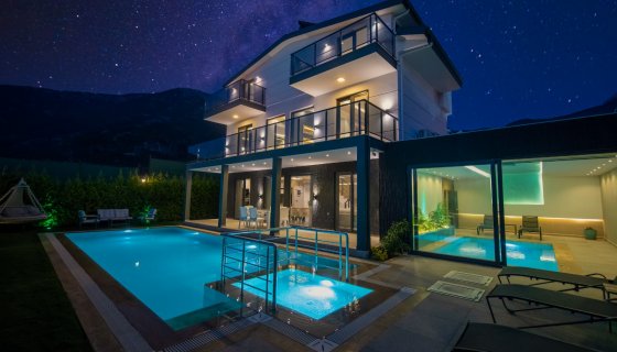 GÜVEN HOMES'TAN ÖLÜDENİZDE SATILIK KAPALI ISITMALI HAVUZLU 4+1 VİLLA