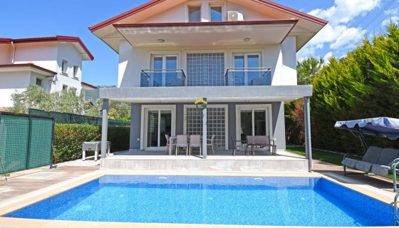 GÜVEN HOMES TAN ÖLÜDENİZ HİSARÖNÜ MERKEZ SATILIK 3+1 VİLLA